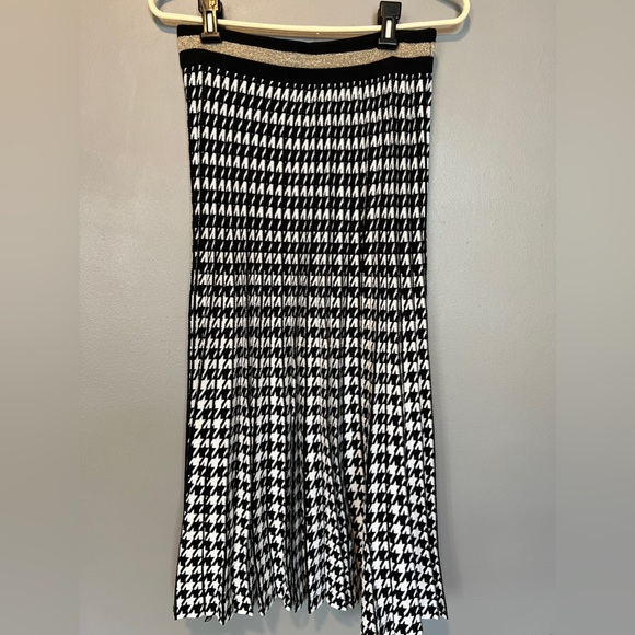 Lot of 4 skirts - Picture 4 of 9